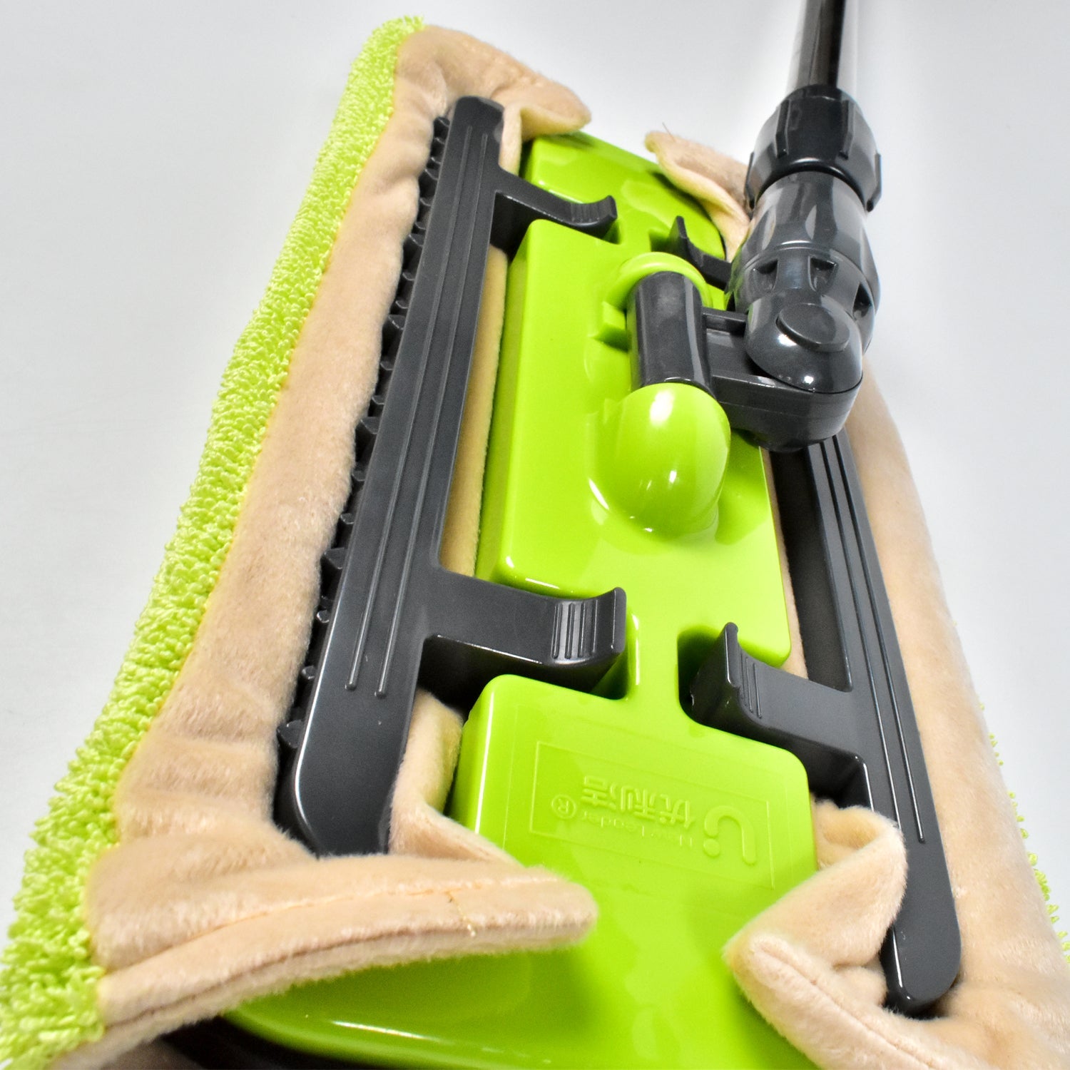 7870 DRY CLEANING FLAT MICROFIBER FLOOR CLEANING MOP WITH STEEL ROD LONG HANDLE DRY MOP DeoDap 7870 DRY CLEANING FLAT MICROFIBER FLOOR CLEANING MOP WITH STEEL ROD LONG HANDLE DRY MOP DeoDap